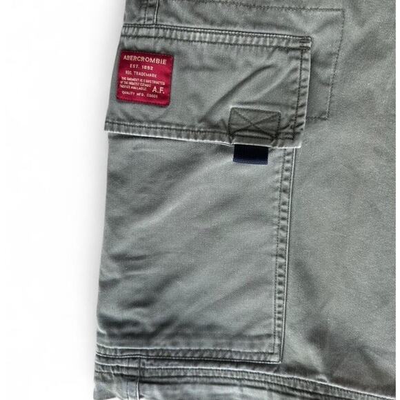Vintage Y2K Abercrombie And Fitch Men’s Green Cargo Shorts Waist Size 34” - Picture 3 of 6